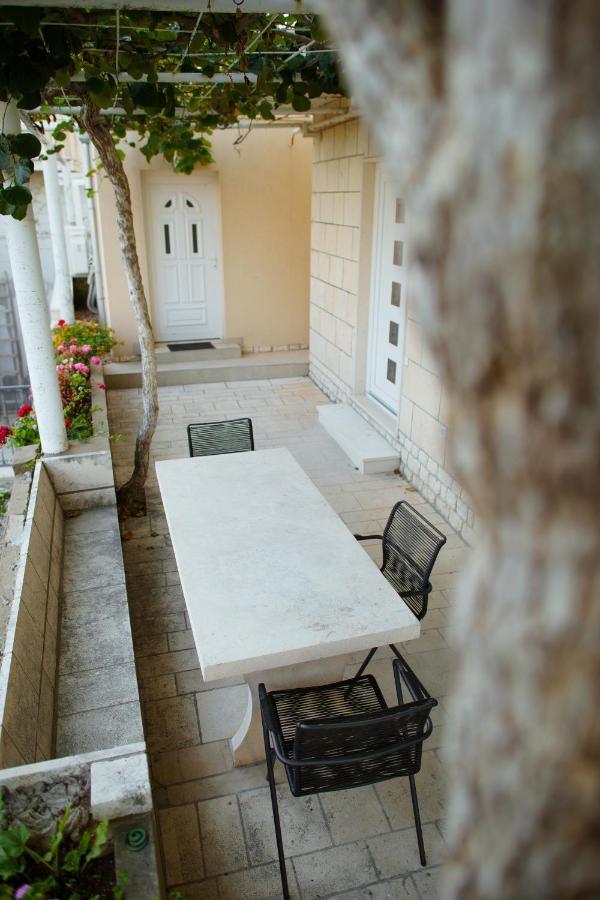 Serious Job Apartment Dubrovnik Ngoại thất bức ảnh
