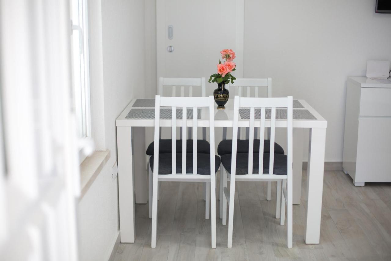 Serious Job Apartment Dubrovnik Ngoại thất bức ảnh